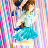 【フィグライフ！】第27回：股間と太ももの間のバミューダ・トライアングルが最高すぎる「Phat! アイドルマスター 萩原雪歩」レビュー