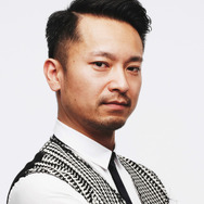 SHISEIDO TOP HAIR & MAKE UP ARTISTの原田忠氏