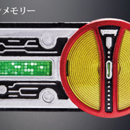 大人の変身ベルト「仮面ライダー555」登場、ワイヤレス通信で発光・音声演出が実現