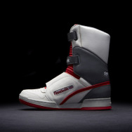 「エイリアンスタンパーハイ」（2万5,000円）