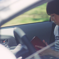 『ポケモン サン・ムーン』実写映像に隠しアイテム、1週間で200万再生を突破