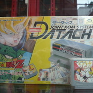 まんだらけ秋葉原店にて、ファミコンカセット1051本コンプセットが展示中！