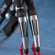 『P4U』悲劇の先行機「機体番号024」がフィギュアに！初の公式デザインとして立体化