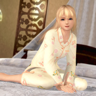 『DOA Xtreme 3』女の子の視線を独占する「どきどきアテンション」配信！謎フィギュア から発する音で気を引き、最高のシャッターチャンスを生みだす