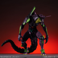 「エヴァ」×「シン・ゴジラ」コラボフィギュア登場！G細胞により1つになった初号機とゴジラの迫力