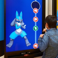 「ポケモンEXPOジム」に新アトラクション「ポケモンお笑い劇場」が登場…リザードンがボケ連発、ツッコミ役はカイリキー