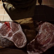 バンナム新作タイトルはホラー！？『リトルナイトメア』発表…PVには謎の海中施設や美味しそうなお肉が