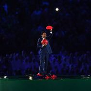 土管から「安倍マリオ」登場！？リオ五輪閉会式で安倍総理がマリオに扮する