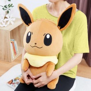 ポケモン』「イーブイ」のぬいぐるみ型PCクッションが登場
