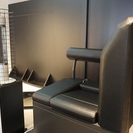 【レポート】『ガンダムVR』で感じた恐怖と興奮…ガンダムの手に乗り、ザクに襲われる