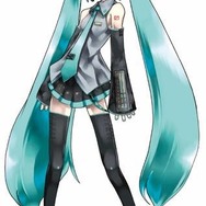 初音ミク、脱・ツインテール？ 「LUX」新CMでスカーレット・ヨハンソンと共演