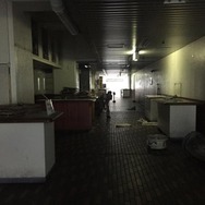 映画「ライト/オフ」とコラボしたリアルホラーゲーム『ZAW』が川崎競馬場で開催！4,800平米の巨大お化け屋敷