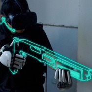 SF映画に出てきそうなハイクオリティーVRグローブ「Dexmo」デモ映像