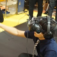 【レポート】怪獣ゲームなのにモッサリしてない！特撮VR『大怪獣カプドン』で街をめちゃくちゃにしてみた