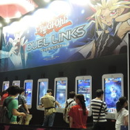 【TGS2016】美人コンパニオンがお出迎え！参加型コンテンツが楽しいコナミブースレポ