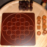 【特集】『手っ取り早く遊べるアナログボードゲーム』7選