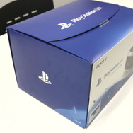 PSVRが編集部に到着！早速開けてみた