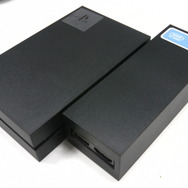 PSVRが編集部に到着！早速開けてみた