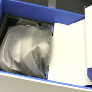 PSVRが編集部に到着！早速開けてみた