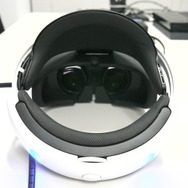PSVRが編集部に到着！早速開けてみた