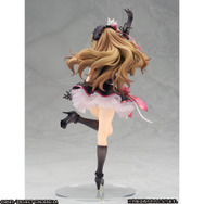 アニメ「デレマス」の「神谷奈緒」が“Triad Primus”衣装でフィギュア化!舞い踊る髪やフリルにこだわられた一品に