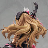 アニメ「デレマス」の「神谷奈緒」が“Triad Primus”衣装でフィギュア化!舞い踊る髪やフリルにこだわられた一品に