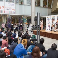 「がっこうぐらし！」聖地オリナスでハロウィンコラボイベント実施 高橋李依、木村珠莉が登場