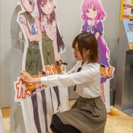 「がっこうぐらし！」聖地オリナスでハロウィンコラボイベント実施 高橋李依、木村珠莉が登場