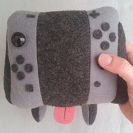 犬に見える？「ニンテンドースイッチ」コントローラーがキュートなぬいぐるみに！