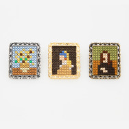 8bitアパレルショップの旗艦店が東京・蔵前に、「パックマンTシャツ」やドット絵風ブローチなどが登場