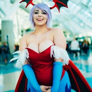 海外美女レイヤーがハロウィン気分の『ヴァンパイア』リリスコスプレ！