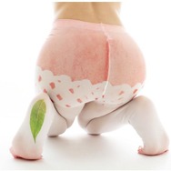 オトナの浪漫タイツ「スカートの中の果実」がロマンチック・エンジンを加速させる