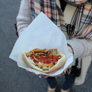 【レポート】ケバブがうめぇ！「UBIDAY 2016」素敵フードにがっつく編集部員たち