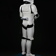 「スター・ウォーズ」ストームトルーパーの等身大スタチュー！150万円の超高級品