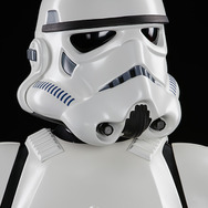 「スター・ウォーズ」ストームトルーパーの等身大スタチュー！150万円の超高級品