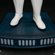 「スター・ウォーズ」ストームトルーパーの等身大スタチュー！150万円の超高級品
