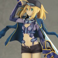 『Fate/GO』「謎のヒロインX」がフィギュア化！“無銘勝利剣”の二刀流も再現可能