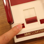 編集部にミニファミコンが到着！開封フォトレポートをお届け