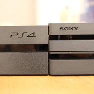 編集部に「PS4 Pro」が到着！開封フォトレポート＆既存PS4との比較をお届け