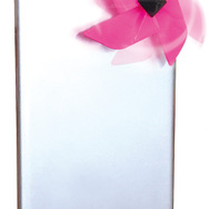 スマホにつけるだけで気になる人の“キス顔”が撮れる！？カプセルトイ「忍法Kiss顔風車」発売開始