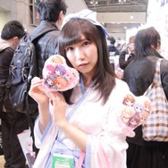 【コミケ91】企業ブースを彩った美女たちを写真100枚でお届け！