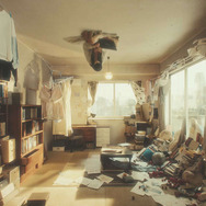 『GRAVITY DAZE 2』重力“猫”が世界を反転!? 乃木坂46・伊藤万理華が「空に落ちる」新PV映像をお披露目