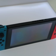 ニンテンドースイッチ本体・ジョイコン・周辺機器・パッケージをチェック！【フォトレポート】