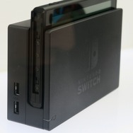 ニンテンドースイッチ本体・ジョイコン・周辺機器・パッケージをチェック！【フォトレポート】