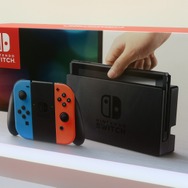 ニンテンドースイッチ本体・ジョイコン・周辺機器・パッケージをチェック！【フォトレポート】