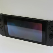 ニンテンドースイッチ本体・ジョイコン・周辺機器・パッケージをチェック！【フォトレポート】