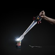 『FF』シリーズ30周年記念で歴代ボス達がカップヌードルに登場！最強の食器「アルテマウェポンフォーク」プレゼントも