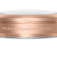 「ワイアード」×「進撃の巨人」コラボウォッチ第2弾は“人類最強ペアモデル”！ リヴァイとミカサをモチーフに