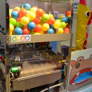 「JAEPO2017」で見つけたおもしろいものたちをご紹介、今にも食べたくなるプライズやメダル洗浄マシンがすごい