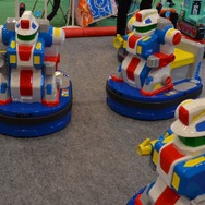 「JAEPO2017」で見つけたおもしろいものたちをご紹介、今にも食べたくなるプライズやメダル洗浄マシンがすごい